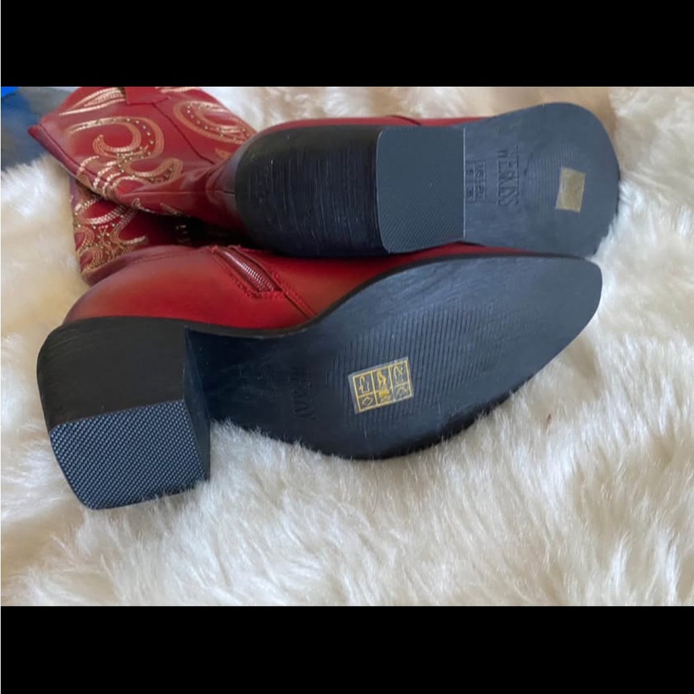 Red Embroidered Cowboy Boots - image 3